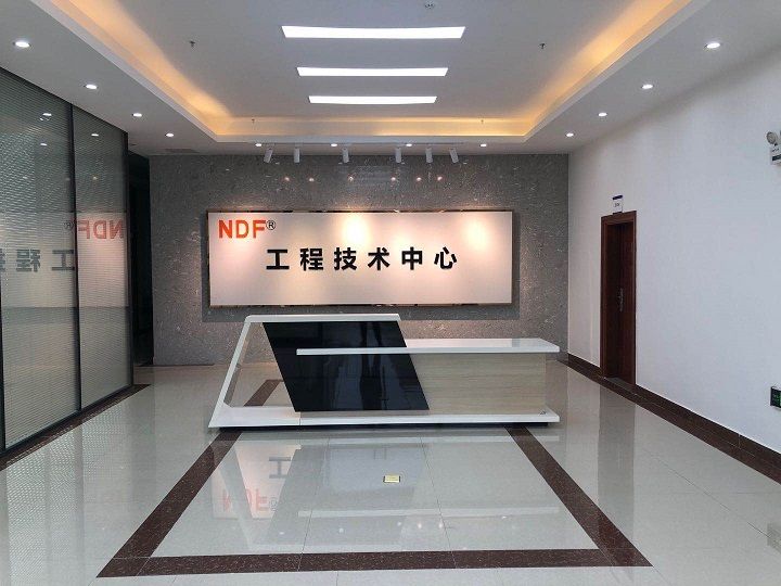 什么是薄膜電容,它與陶瓷電容的區(qū)別在哪里？
