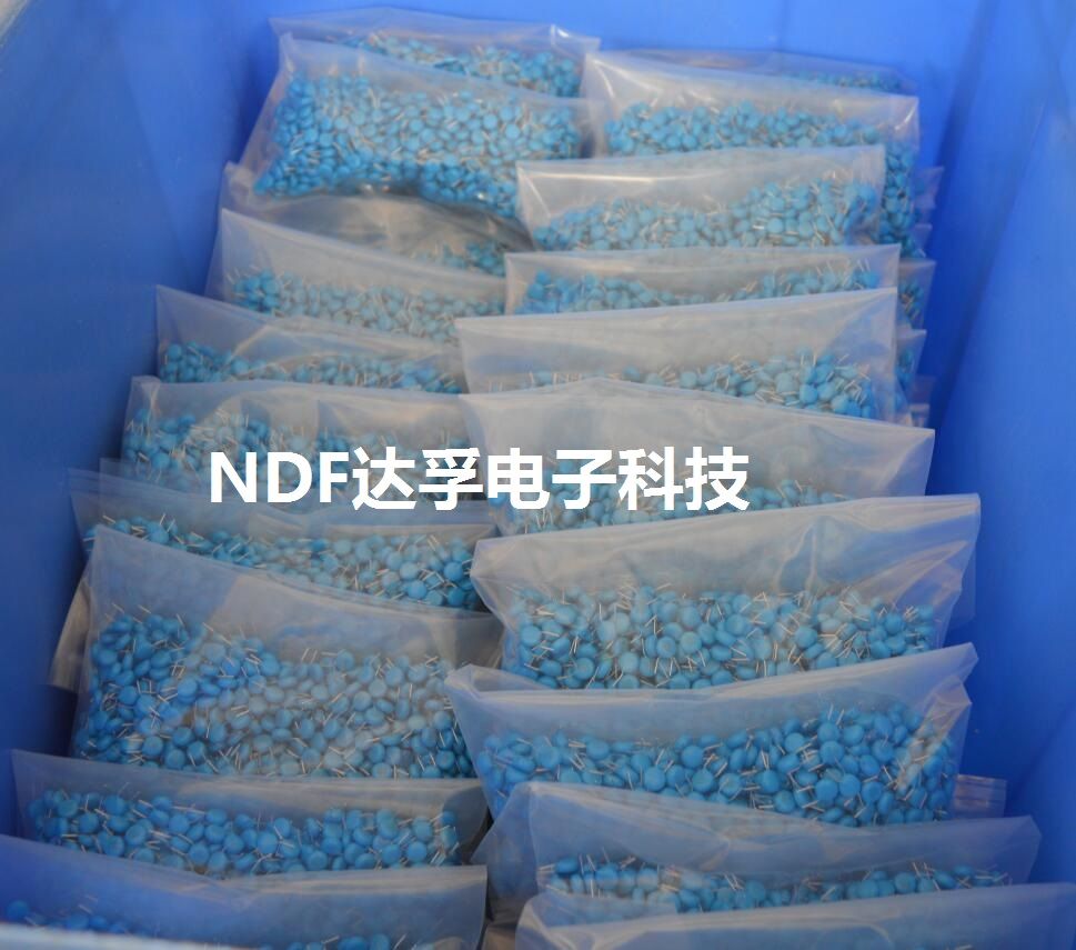 什么是高壓瓷片電容器？